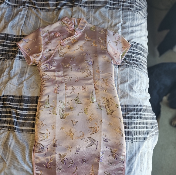 Authentic Chinese dress - Picture 1 of 4